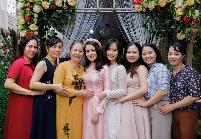 Nghệ An - Hà Tĩnh khoe sinh con gái một bề, có nhà tận 10 công chúa
