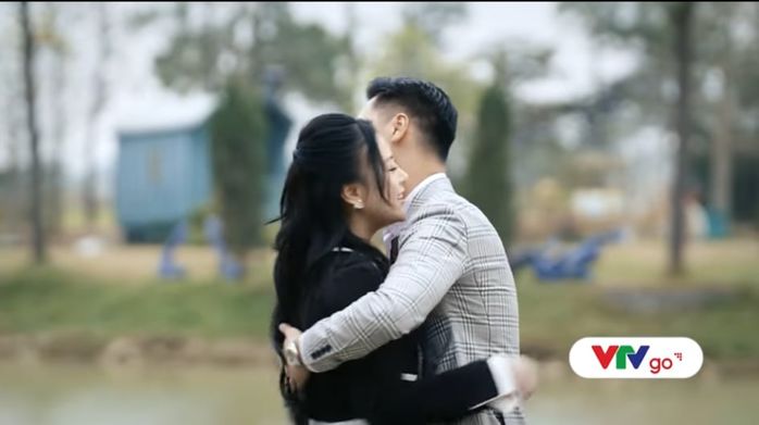 Hơn 2 tháng hậu đóng máy Hương Vị Tình Thân: Long ôm Nam ngọt ngào