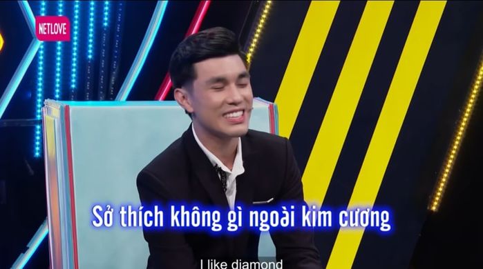 Nghệ sĩ Hồng Nga: U80 vẫn ca hay, dắt con trai nuôi lên show hẹn hò