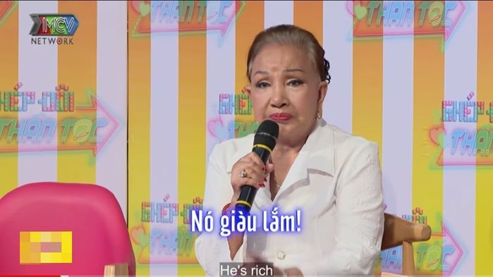 Nghệ sĩ Hồng Nga: U80 vẫn ca hay, dắt con trai nuôi lên show hẹn hò