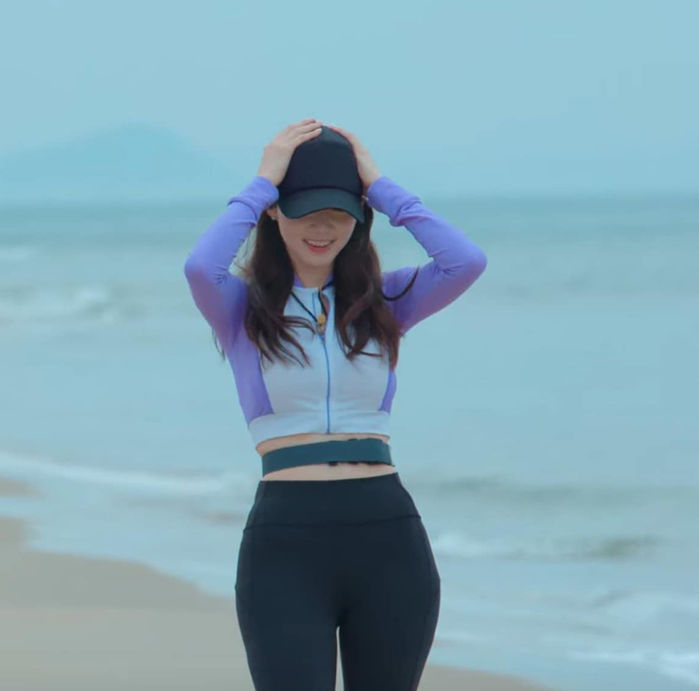 Gia thế khủng của mỹ nữ ngọt ngào - Shin Ji Yeon gây chú ý