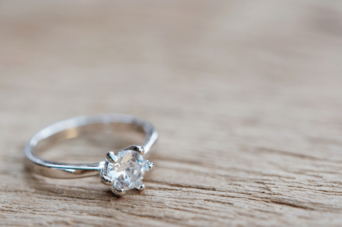 Vợ giảm được 75kg, chồng tặng ngay chiếc nhẫn kim cương