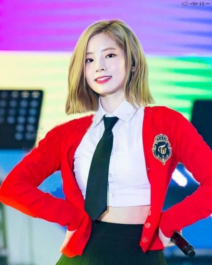 Góc fan photoshop: Loạt nữ thần Kpop gây sốc visual với mái tóc ngắn