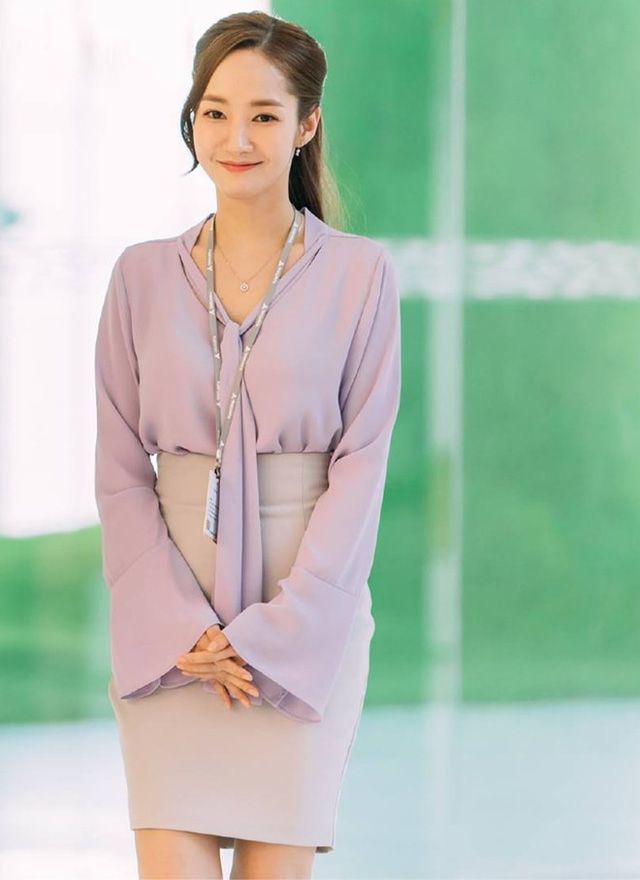 Phong cách thời trang của Minh Hằng hao hao Thư ký Kim