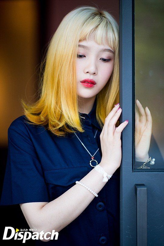 Sao Hàn cần say no ngay và luôn với tóc vàng: Joy cứ ngỡ búp bê lỗi