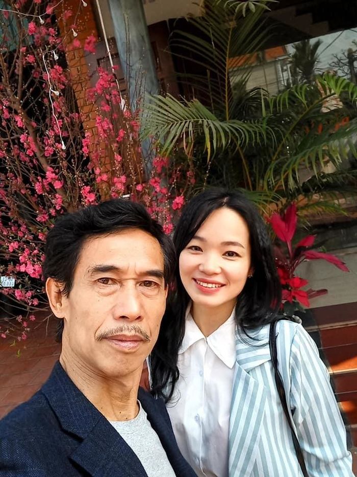 Sao Việt kết hôn muộn nhưng viên mãn: NSƯT Phú Đôn U60 hạnh phúc