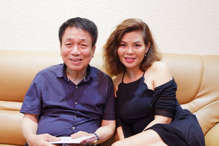 Sao Việt ngược xuôi đón Tết: Người sang nước ngoài, người hồi hương