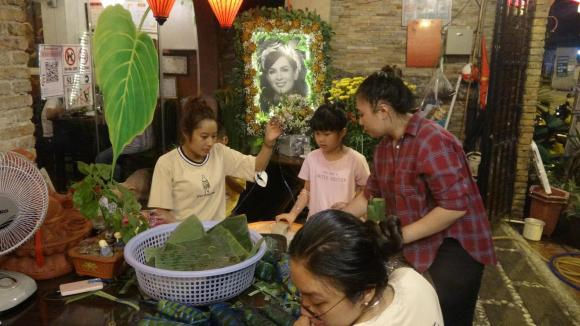 Tết đầu tiên của các con Phi Nhung khi không còn mẹ