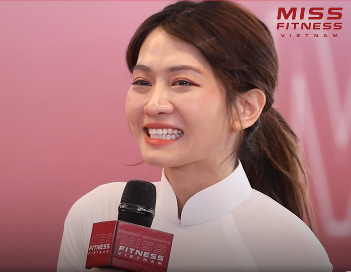 TikToker Lê Bống liên tục gây hụt hẫng tại Miss Fitness Vietnam 2022