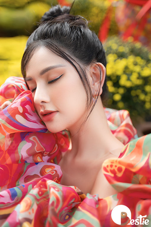 Thu Thủy: ''Tôi chọn cách im lặng trước “sóng gió” để thành công