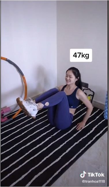 Từ 71kg giảm còn 48kg nhờ bạn trai cổ vũ, cô gái lột xác cực xinh đẹp