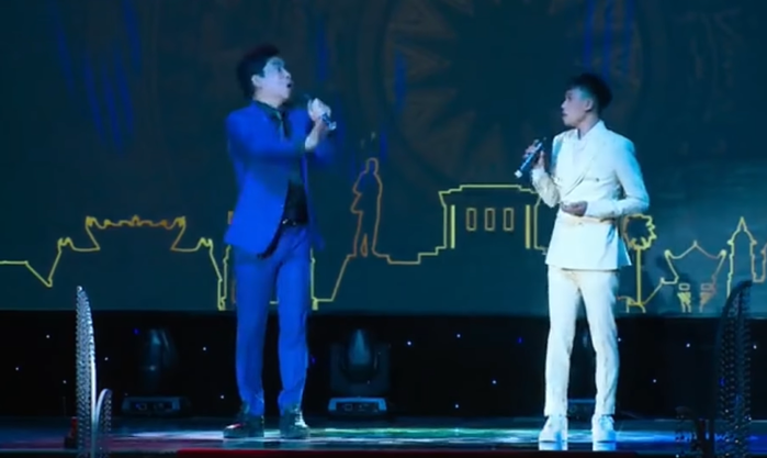 Hồ Văn Cường vừa trở lại đã quên lời khi trình diễn ca khúc Lòng Mẹ