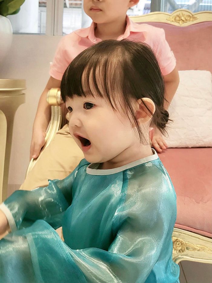Nhóc tì Vbiz mặc gì tuần qua: Bo Thúi hóa thành chủ tịch nhí