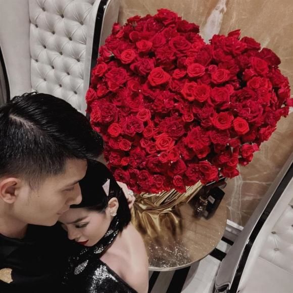 Ảnh hot sao Việt 16/2: Lý Bình đưa Phương Trinh Jolie đi thử váy cưới