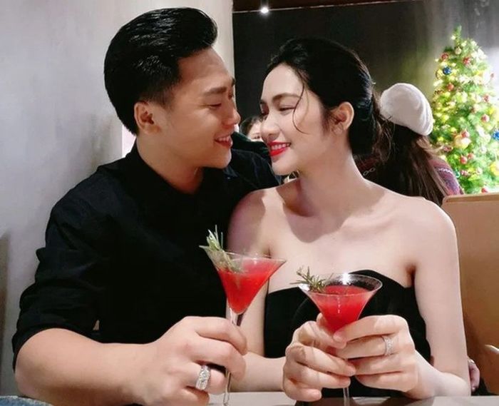 Ảnh hot sao Việt 19/2: Thùy Tiên - Hồ Ngọc Hà chị chị em em gây sốt