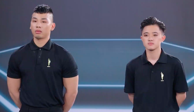 Ảnh hot sao Việt 26/2: Xuân Lan bắt tay Hà Anh, Hương Giang ấm ức