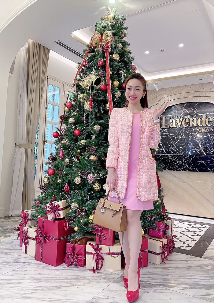 Bóc giá bộ sưu tập túi hiệu vợ 3 kém 16 tuổi của Chi Bảo