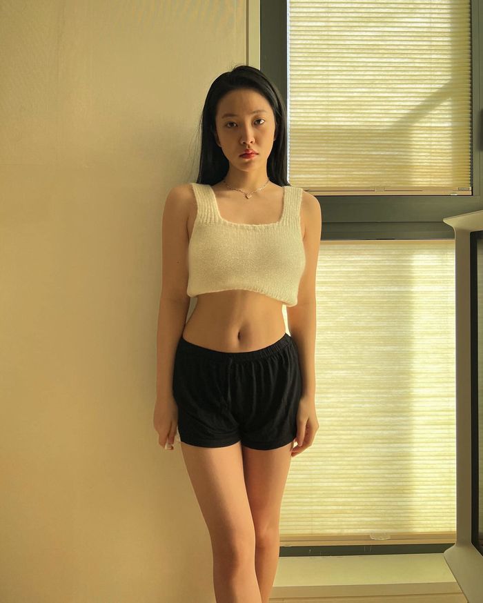 Body 0% mỡ thừa được chứng thực của mỹ nữ Kpop: Jennie đỉnh của chóp