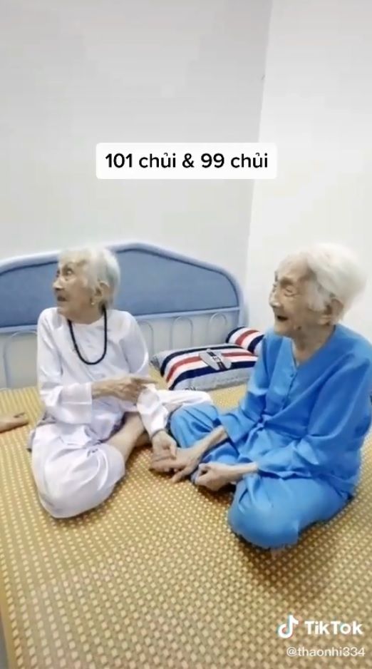 Cụ 101 tuổi giới thiệu chồng cho em gái 99 tuổi: Chịu không để làm mai