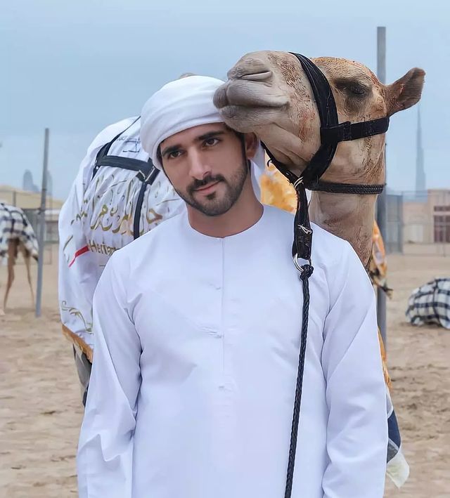 Cuộc sống hiện tại của thái tử đẹp trai nhất Dubai: 18 nghìn con ngựa