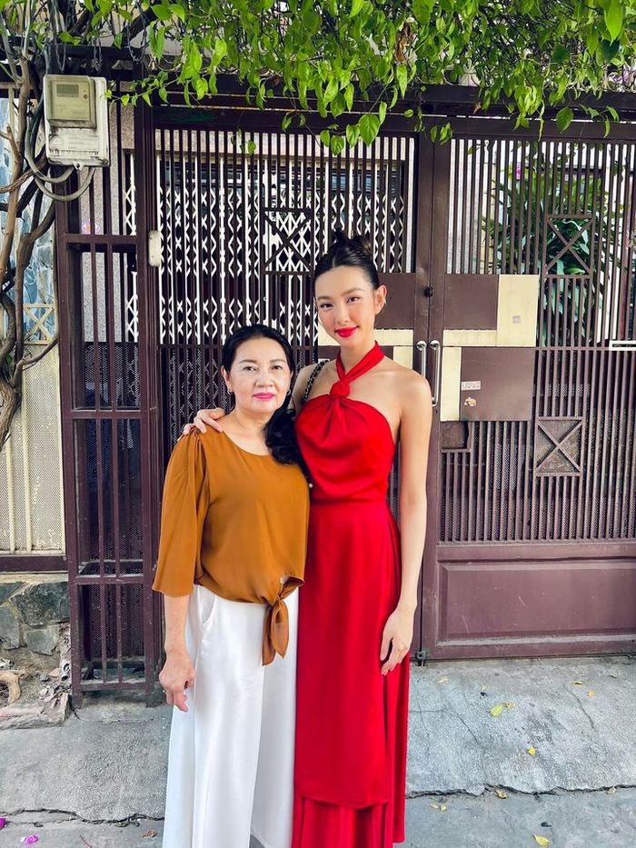 Dàn Hoa, Á hậu làm gì mùng 1: Về nhà ăn Tết, gia đình trên hết