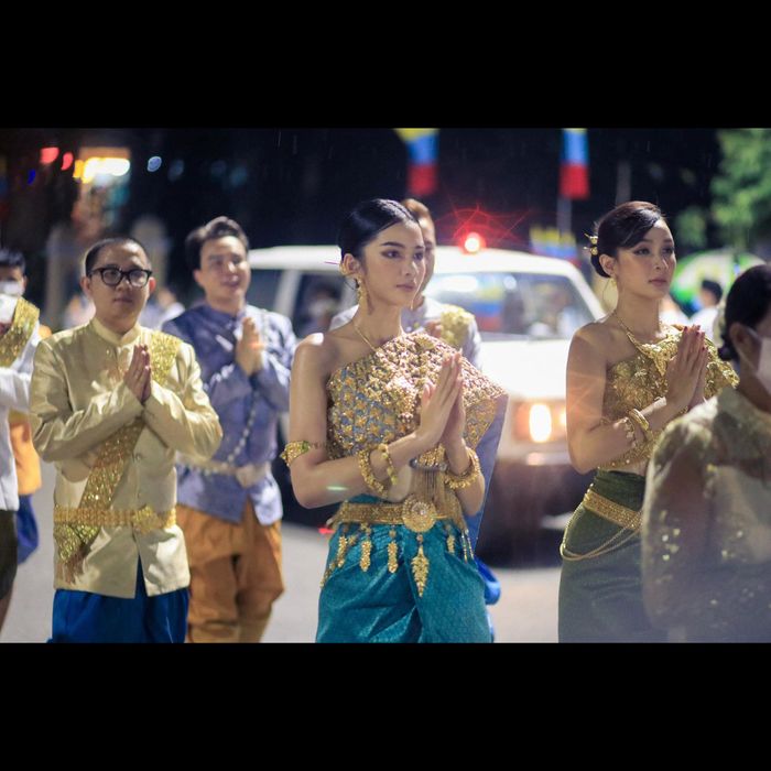 Danh tính 2 cô gái Khmer chiếm spotlight tại lễ hội đầu Xuân Tây Ninh