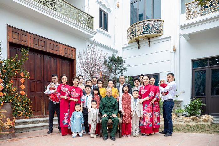 Hai lần đóng MV Đức Phúc, Hòa Minzy có sự thay đổi rõ rệt