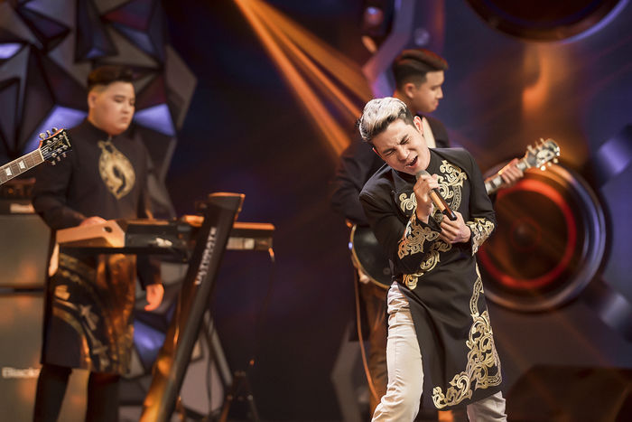 Khi bản hit được F5 theo phong cách Rock: bất ngờ hit của Bích Phương
