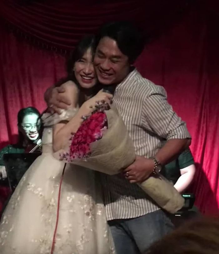 Cái kết của mỹ nhân Việt chủ động cầu hôn người yêu: Hòa Minzy đổ vỡ