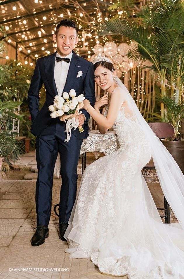 Hùng Dũng lấy vợ dân tộc Tày, không thích bóng đá nhưng yêu cầu thủ