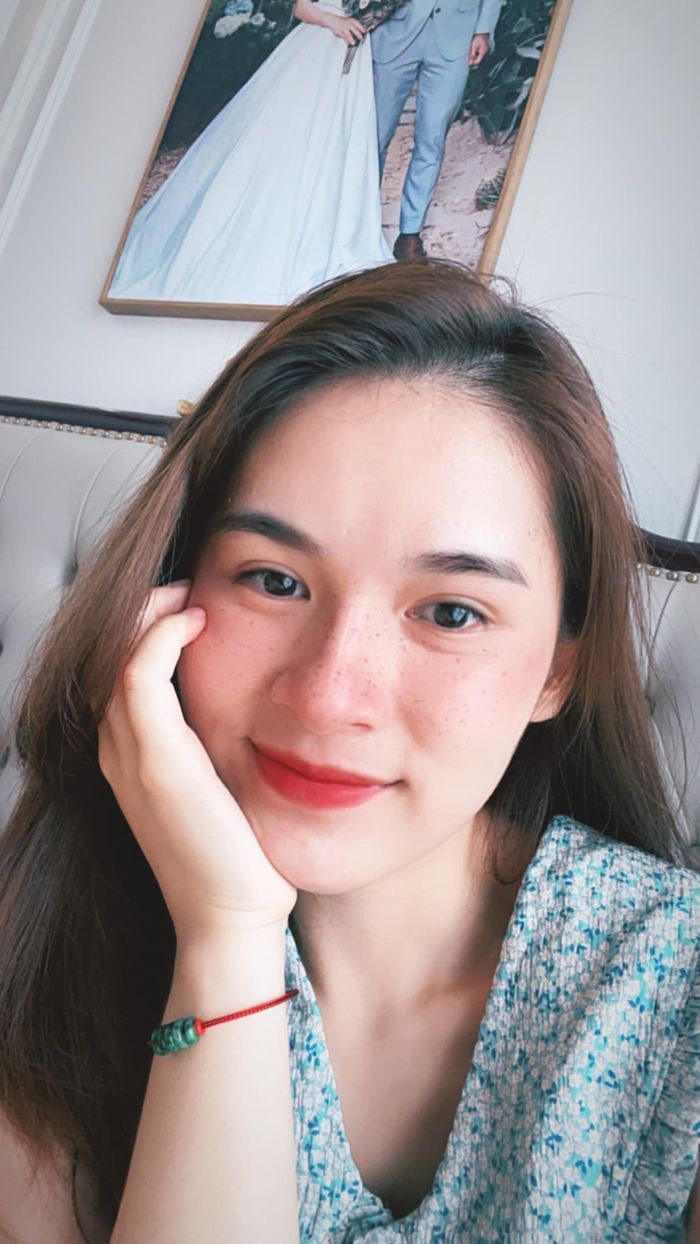 Hùng Dũng lấy vợ dân tộc Tày, không thích bóng đá nhưng yêu cầu thủ