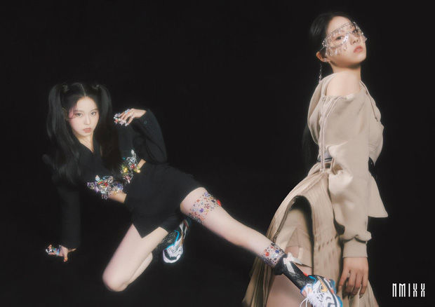 JYP ông lớn mà kỳ: Chúa tể phông xanh, photoshop dìm hàng gà nhà