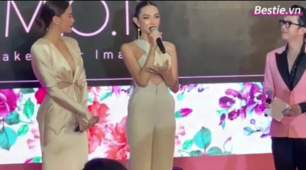Kết hợp cùng Hồ Ngọc Hà: Thùy Tiên gây choáng với mái tóc siêu dài