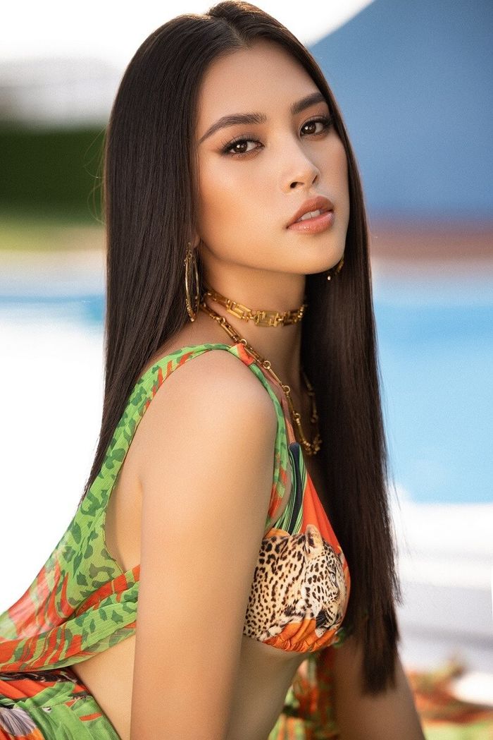 Khi Hoa hậu chuẩn bị hết nhiệm kỳ: Lương Thùy Linh ngày càng quyến rũ