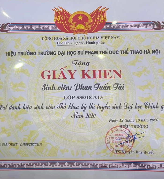 Không chỉ đẹp trai, Phan Tuấn Tài U23 Việt Nam còn đỗ thủ khoa đại học