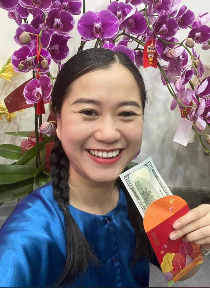Kiểm kê số tiền lì xì Tết của sao Việt: nhận 100 triệu là chuyện nhỏ