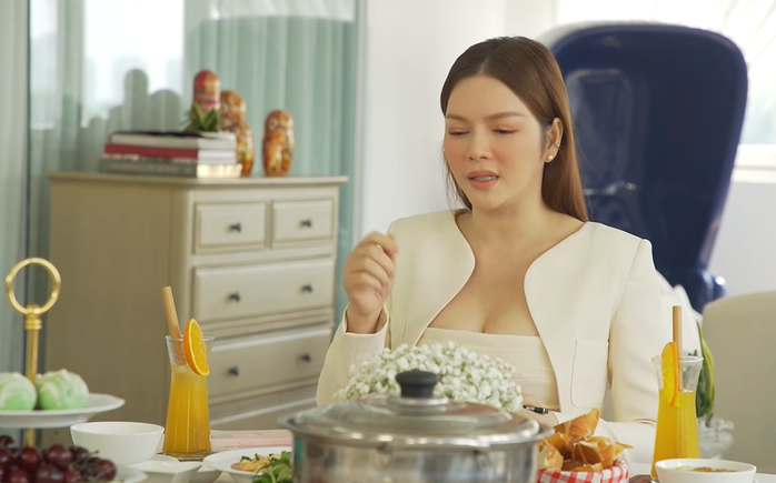 Lê Dương Bảo Lâm mắt tròn mắt dẹt thăm dinh thự 9 tầng của chị sui