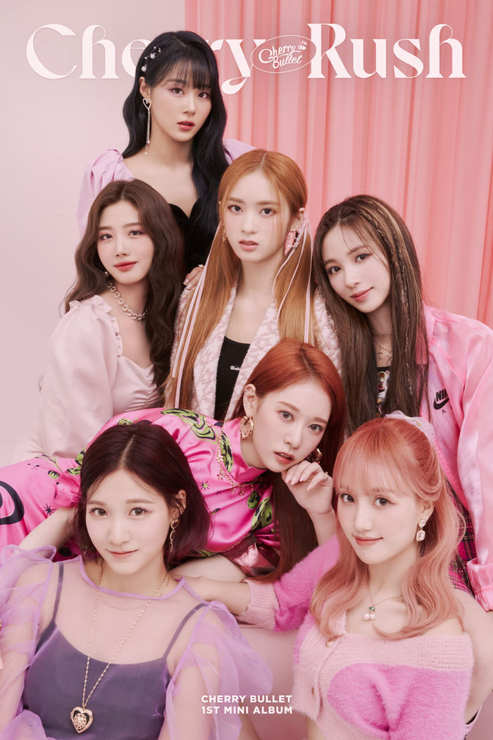 Những màn comeback đốt cháy đường đua Kpop tháng 3/2022