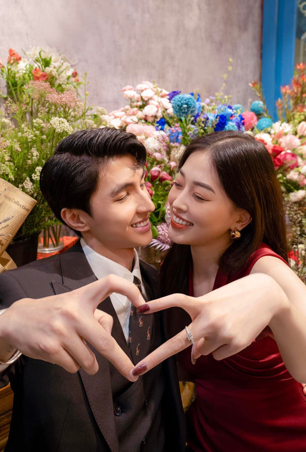 Nhìn lại ảnh cưới hoán đổi giới tính của Bình An - Phương Nga