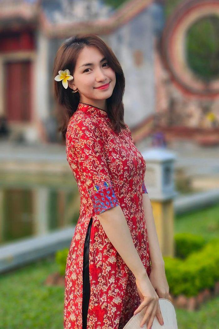 Những bà mẹ đơn thân đẹp đỉnh của Vbiz: Hiền Thục 20 năm chưa biết xấu