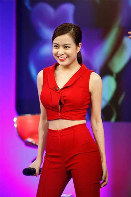Những pha bất cẩn của sao: Cao Thái Sơn quên khoá quần lúc cầu hôn