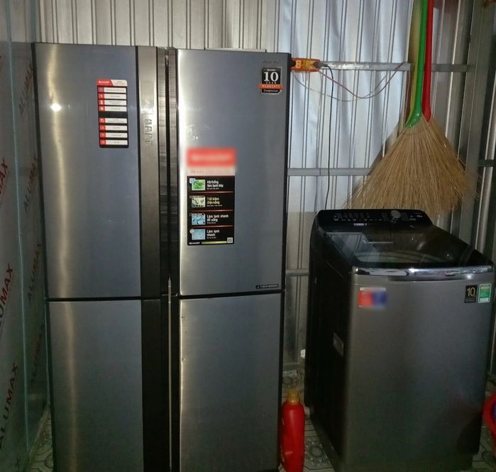 Nữ chủ nhân căn bếp gây bão mạng: Xài đồ 15 năm mà cứ như hàng mới
