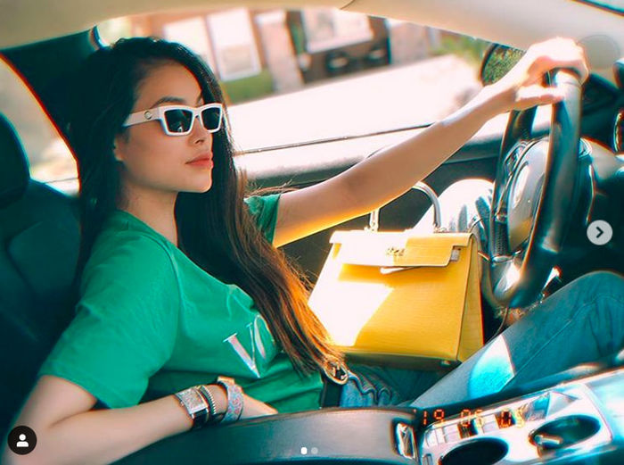 Cuộc sống của Phạm Hương sau khi giải nghệ sang Mỹ