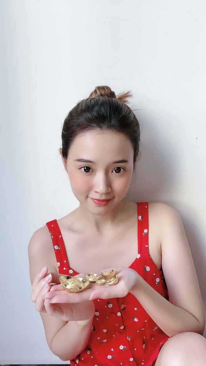 Sao Việt nhận lộc lá từ bạn trai tin đồn: Lan Ngọc, Midu số hưởng