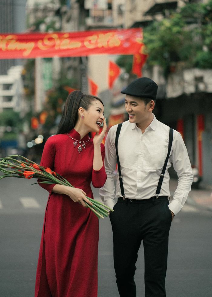 Sao Việt rần rần đón Tết cùng người yêu: Minh Hằng sắp lên xe hoa