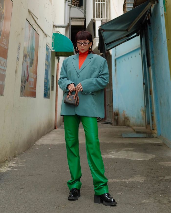 Sao Việt tự làm stylist cho chính mình: Hương Tràm nên dừng ngay