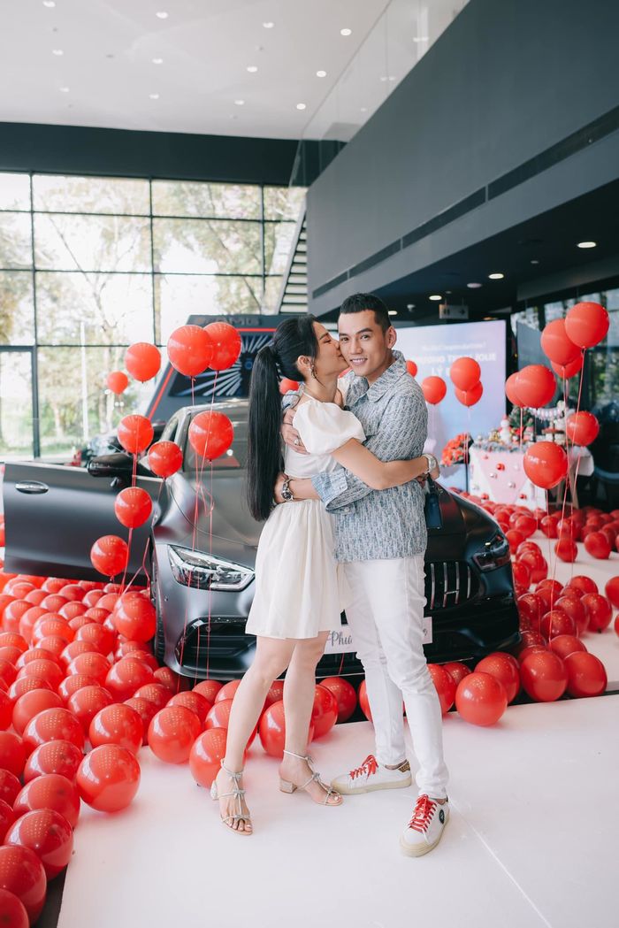 Tài sản của Lý Bình trước khi cầu hôn Phương Trinh Jolie