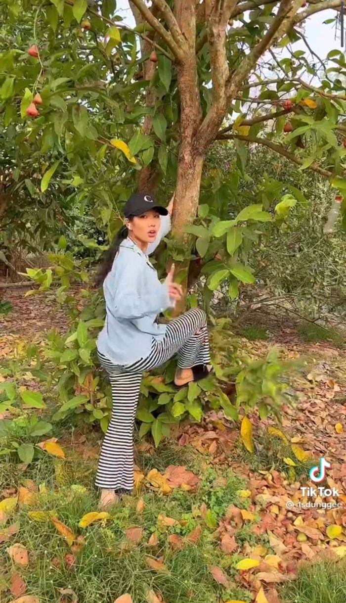 Vy Phạm hóa gái miền Tây, muốn thùy mị nhưng cuộc đời không cho phép