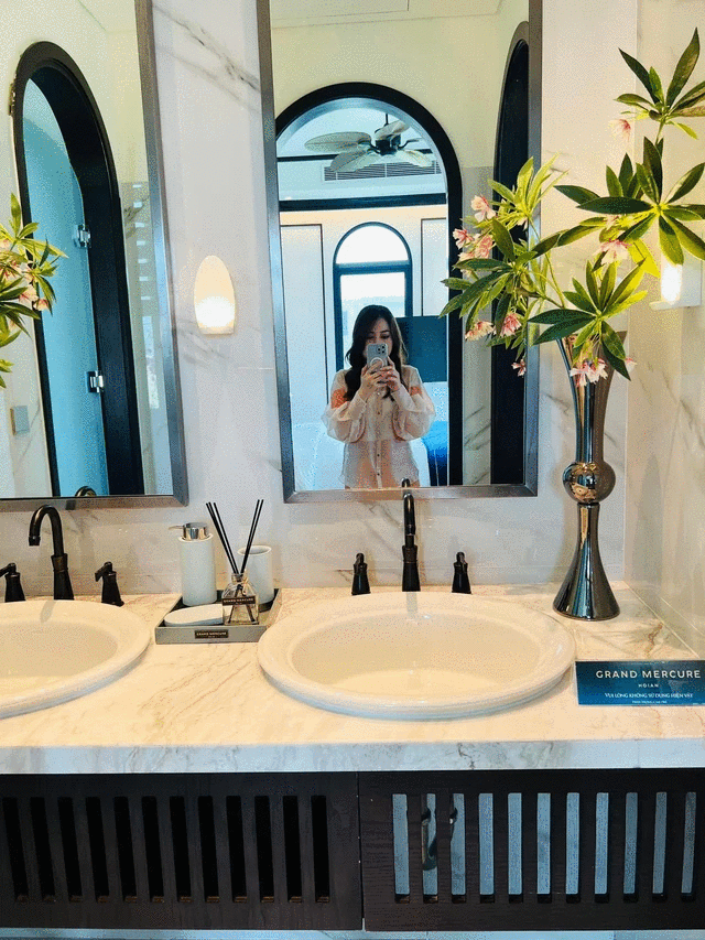 Hot mom 6 con chốt đơn liền tay 5 căn biệt thự tại Hội An