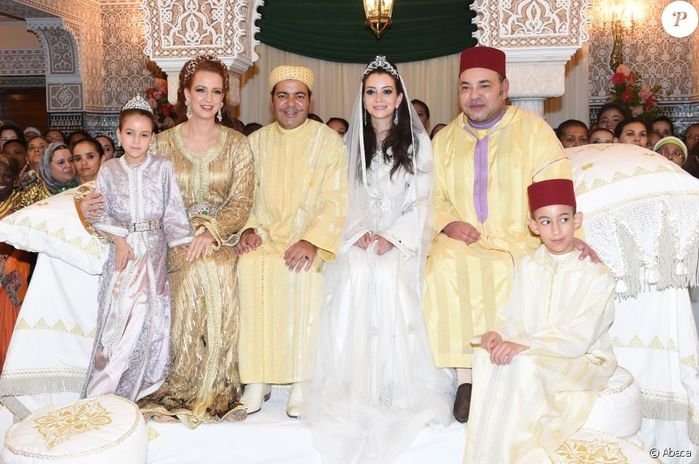 Công chúa Maroc giỏi 6 thứ tiếng, chào đời vua cha ban lệnh đặc biệt